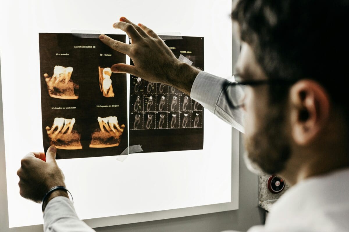 dental-tech - Friendly Dental of Worcester